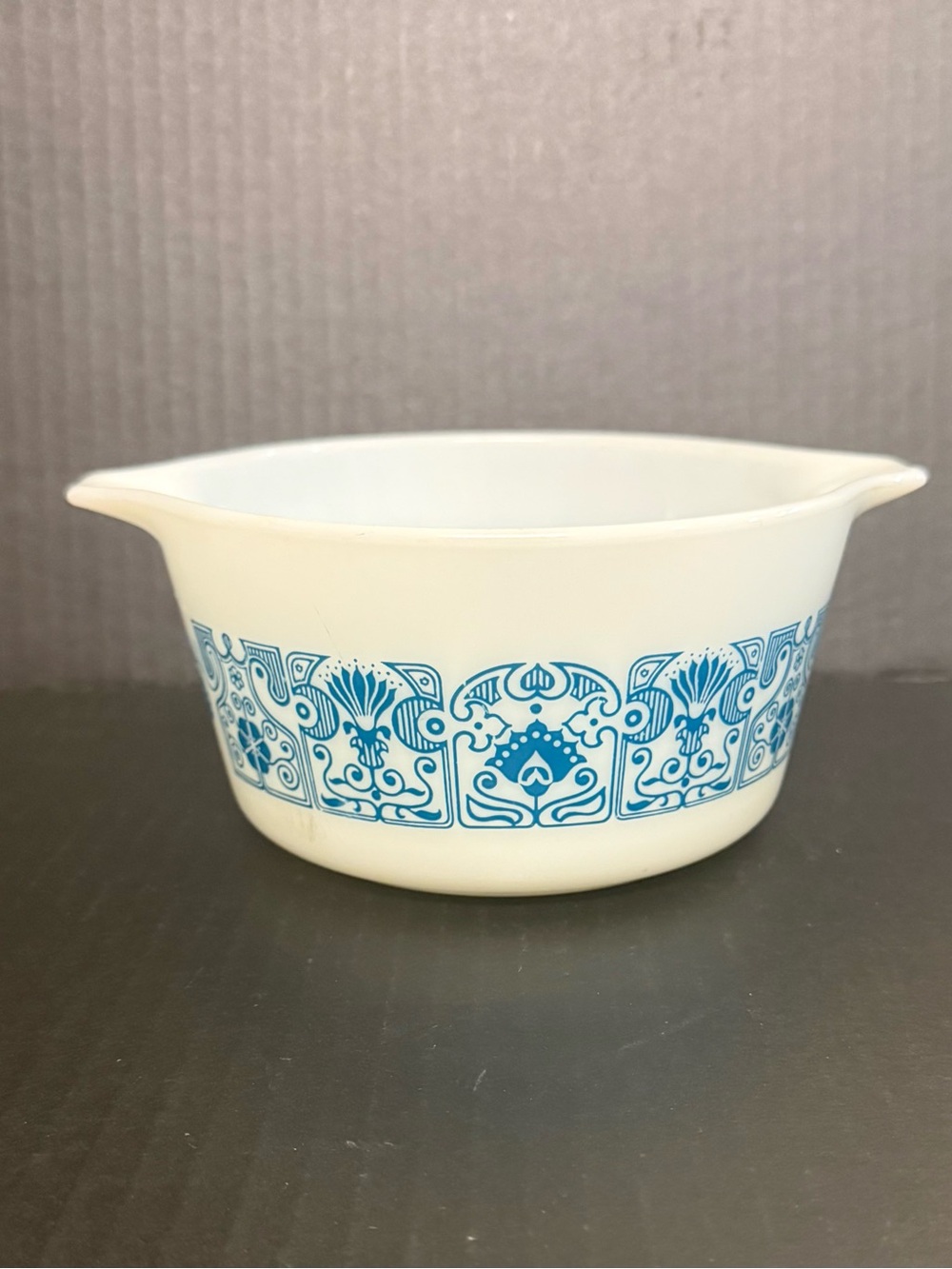 Vintage PYREX baking dish